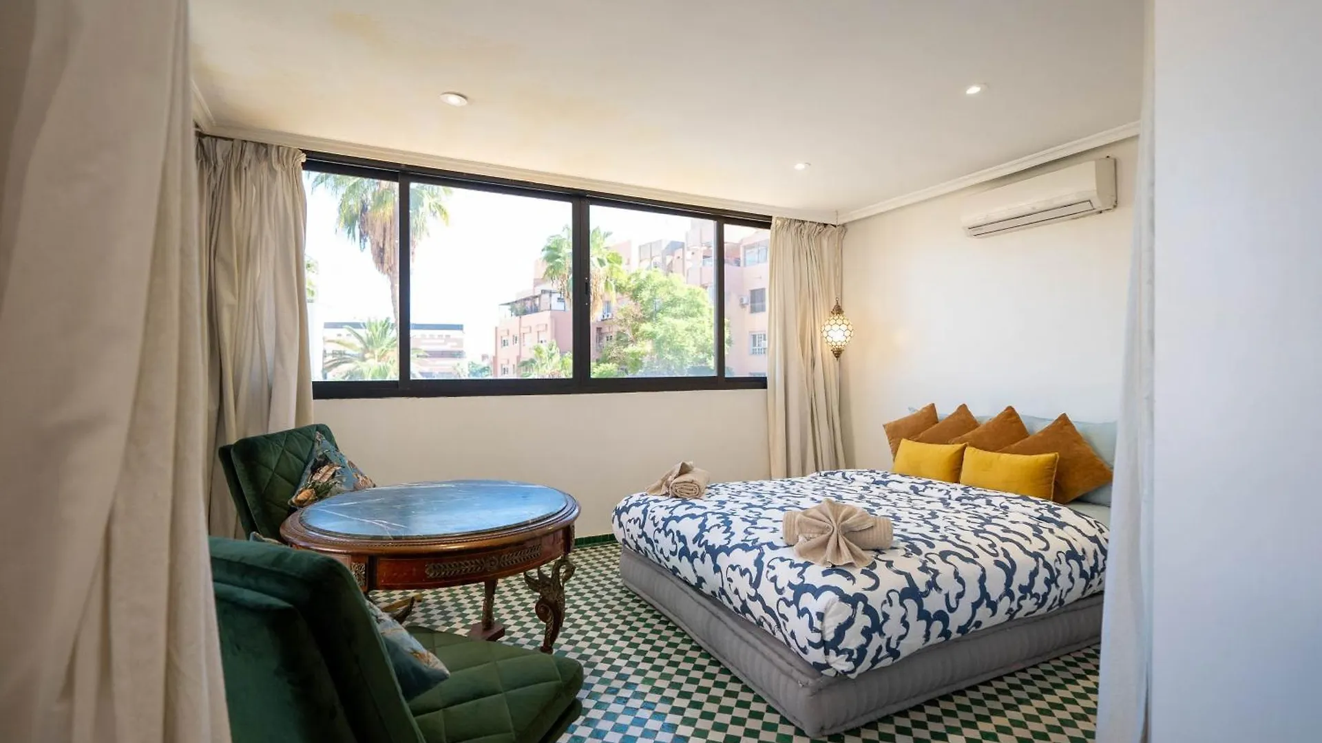 Elegant Appartement Avec Terrasse Au Coeur Gueliz Marrakesh Apartment