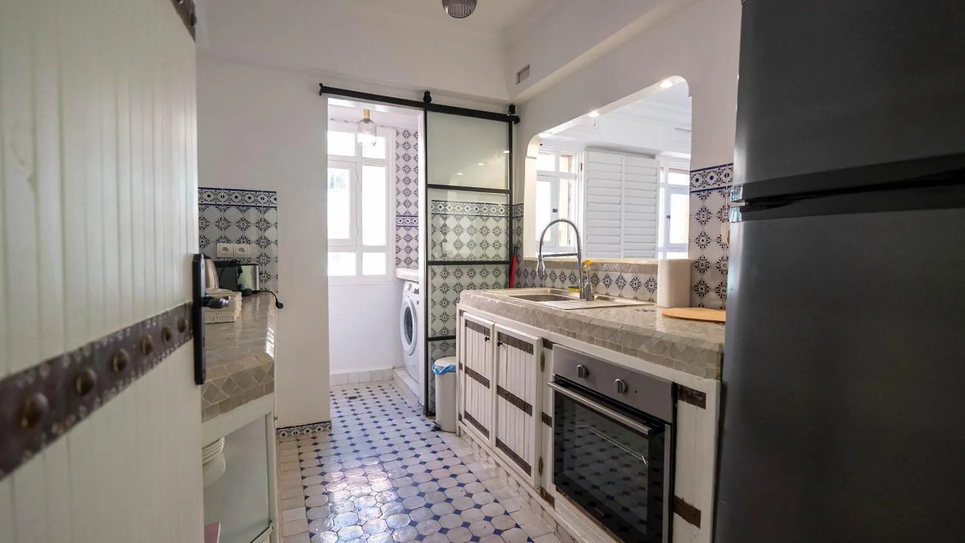 Elegant Appartement Avec Terrasse Au Coeur Gueliz Marrakesh Apartment