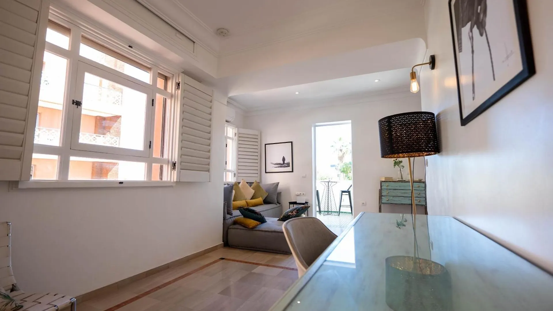 Elegant Appartement Avec Terrasse Au Coeur Gueliz Marrakesh 0*,